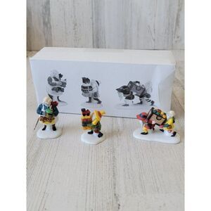 Dept 56 56022 Toymaker Elves Heritage Village collection accessory xmas set